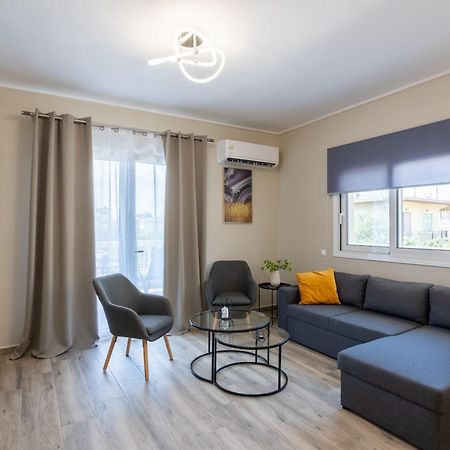 Luxury & Cozy Apartment Messíni エクステリア 写真